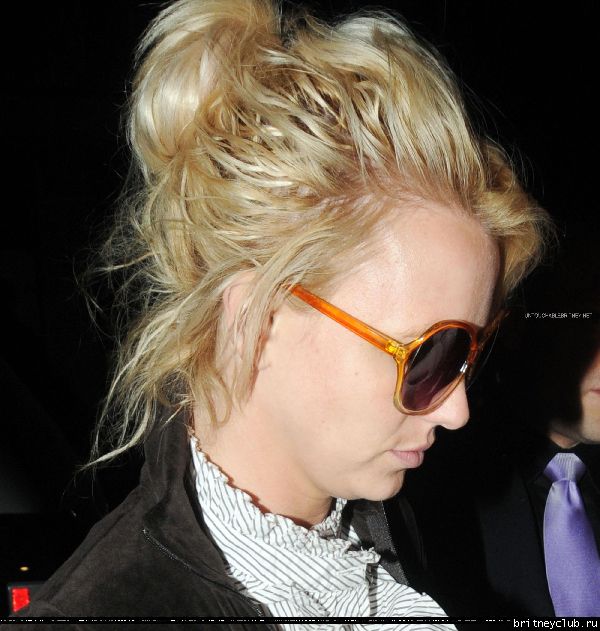 Бритни возвращается в отель после концерта066.jpg(Бритни Спирс, Britney Spears)