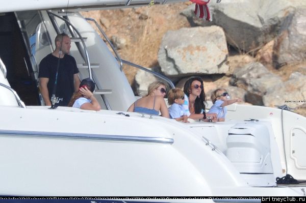 Бритни с детьми отдыхают на яхте23.jpg(Бритни Спирс, Britney Spears)