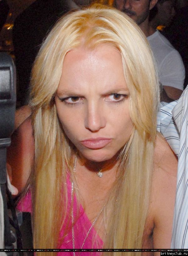 Бритни уезжает из салона Andy Le Compte20.jpg(Бритни Спирс, Britney Spears)