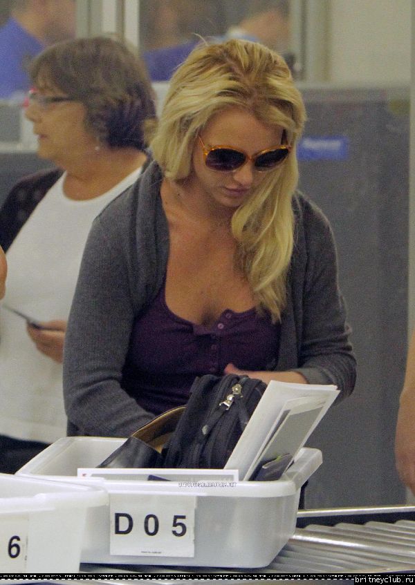 Бритни в аэропорту LAX51.jpg(Бритни Спирс, Britney Spears)