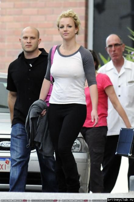 Бритни уезжает из отеля Hyatt в Перте03.jpg(Бритни Спирс, Britney Spears)