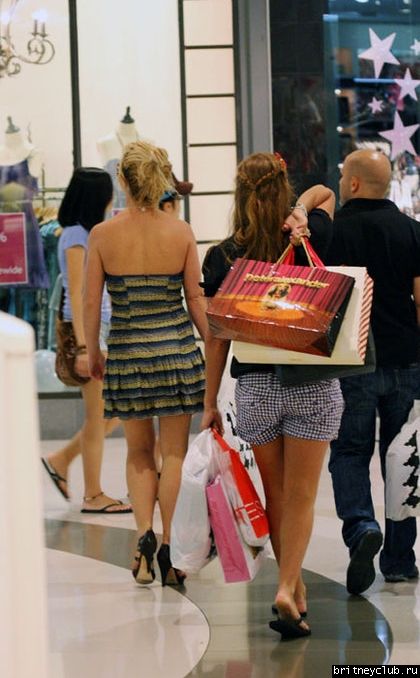 Бритни на шоппинге в Брисбене34.jpg(Бритни Спирс, Britney Spears)