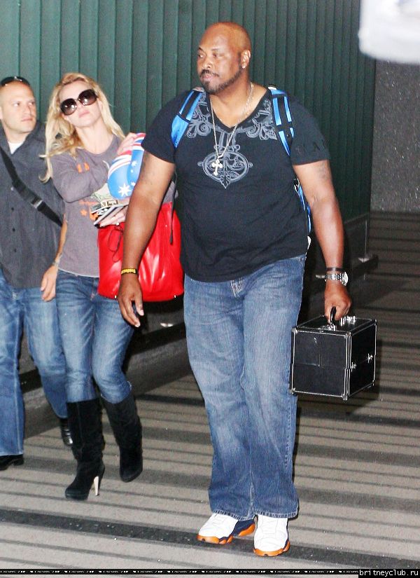 Бритни в аэропорту Лос-Анджелеса47.jpg(Бритни Спирс, Britney Spears)