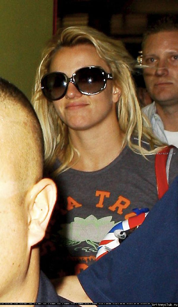 Бритни в аэропорту Лос-Анджелеса63.jpg(Бритни Спирс, Britney Spears)