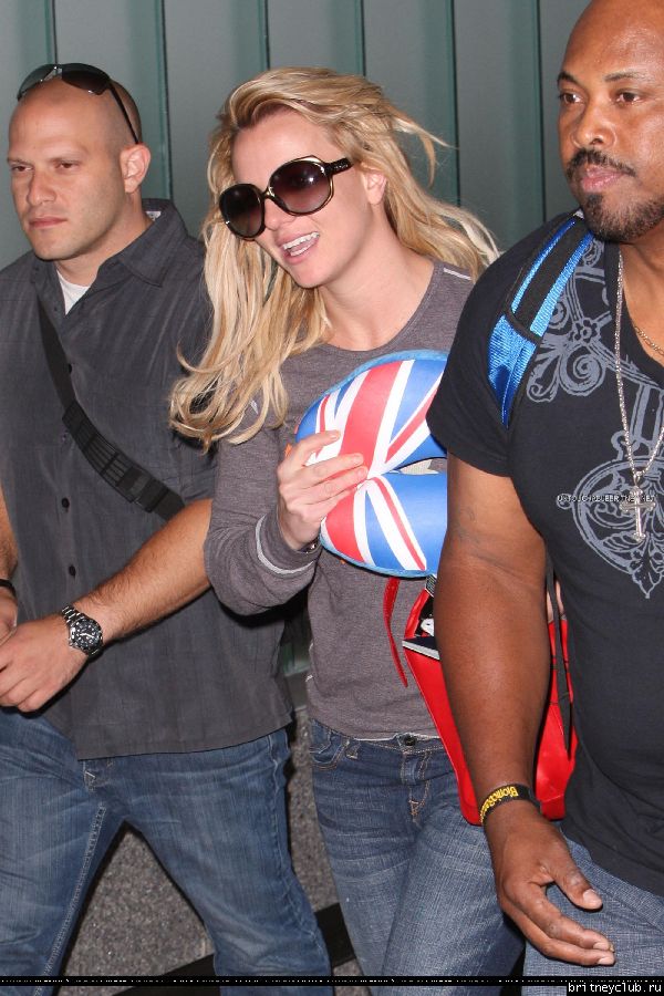 Бритни в аэропорту Лос-Анджелеса72.jpg(Бритни Спирс, Britney Spears)