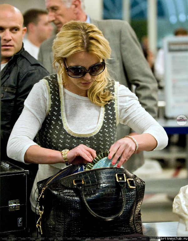 Бритни в аэропорту LAX07.jpg(Бритни Спирс, Britney Spears)