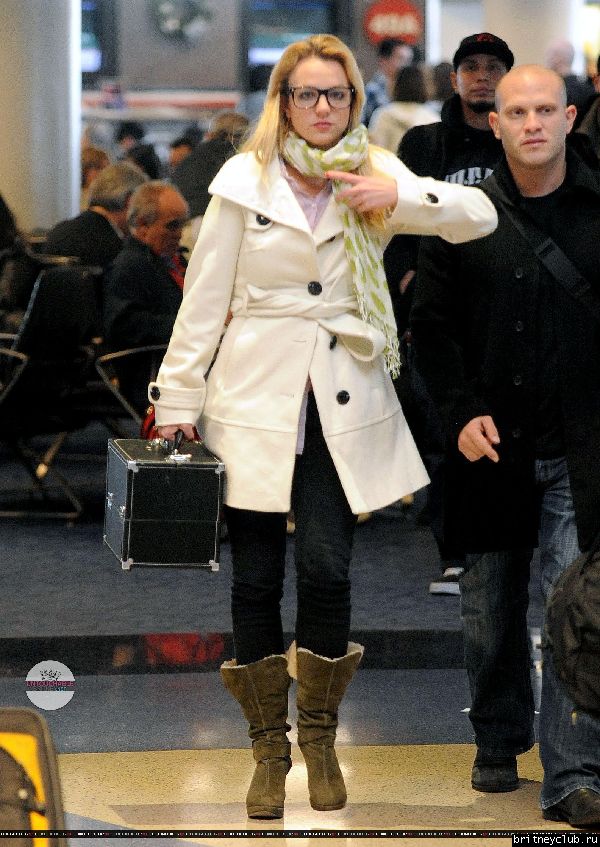 Бритни в аэропорту LAX01.jpg(Бритни Спирс, Britney Spears)