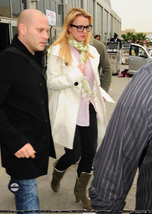 Бритни в аэропорту LAX04.jpg(Бритни Спирс, Britney Spears)