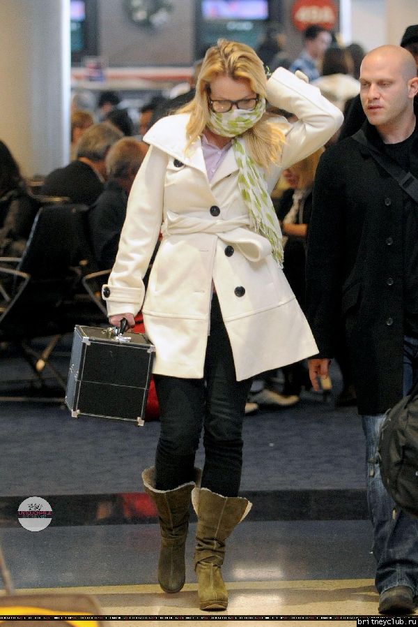 Бритни в аэропорту LAX06.jpg(Бритни Спирс, Britney Spears)
