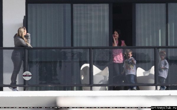 Бритни с детьми в отеле Mondrian28.jpg(Бритни Спирс, Britney Spears)