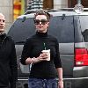 Бритни  посещает Starbucks