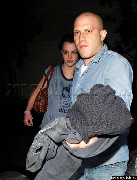 Бритни покидает спортзал в Студио Сити24.jpg(Бритни Спирс, Britney Spears)