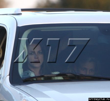 Бритни и Джейми Линн в Лос-Анджелесе05.jpg(Бритни Спирс, Britney Spears)