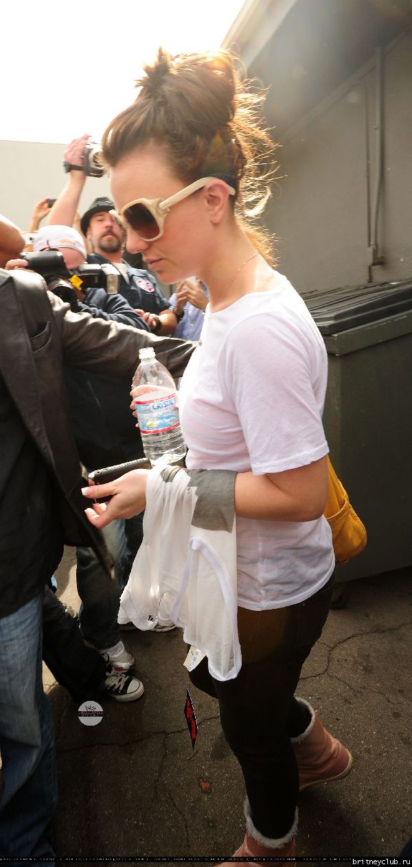 Бритни на шоппинге в Голливуде076.jpg(Бритни Спирс, Britney Spears)