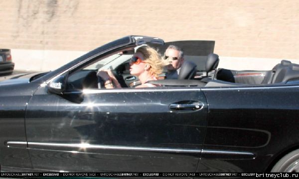 Бритни отдыхает в Санта-Монике45.jpg(Бритни Спирс, Britney Spears)