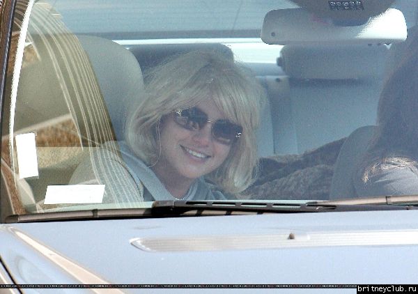 Бритни проводи время в Голливуде25.jpg(Бритни Спирс, Britney Spears)