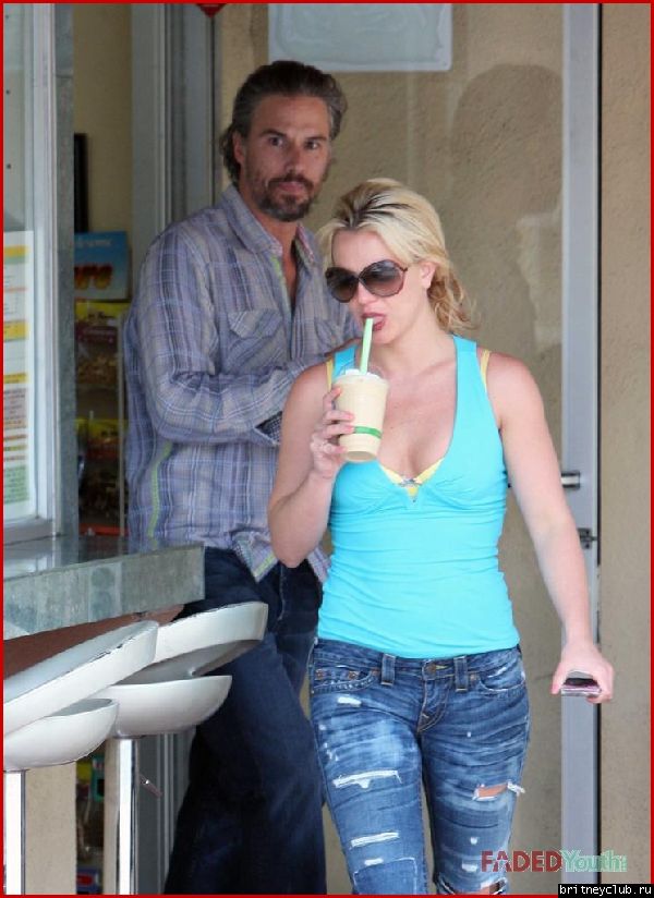 Бритни и Джейсон в Лос-Анджелесе36.jpg(Бритни Спирс, Britney Spears)