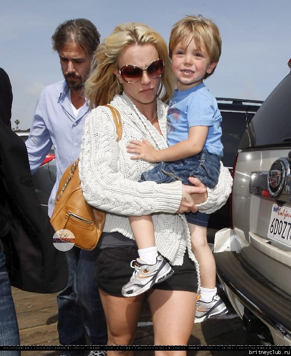 Бритни с детьми в Луна-Парке43.jpg(Бритни Спирс, Britney Spears)