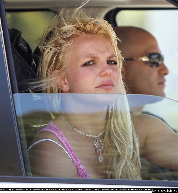 Бритни посещает студию Conway в Лос-Анджелесе27.jpg(Бритни Спирс, Britney Spears)