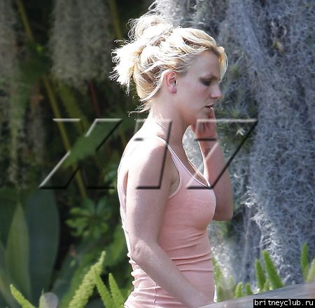 Бритни посещает студию в Лос-Анджелесе31.jpg(Бритни Спирс, Britney Spears)