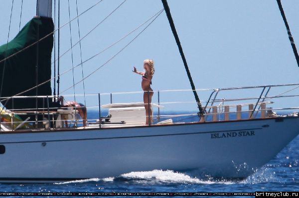 Бритни и Джейсон отдыхают на яхте 11.jpg(Бритни Спирс, Britney Spears)