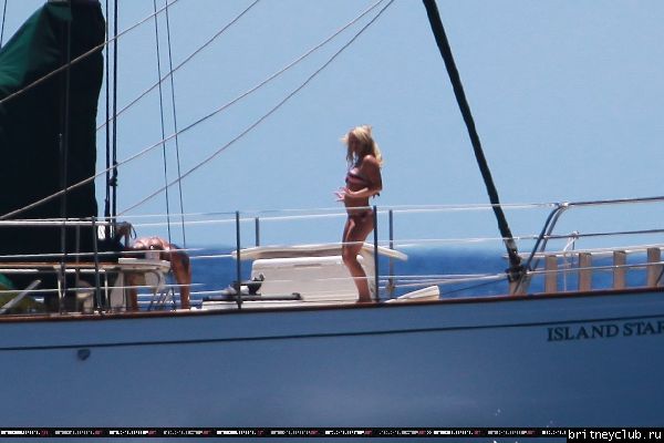 Бритни и Джейсон отдыхают на яхте 22.jpg(Бритни Спирс, Britney Spears)