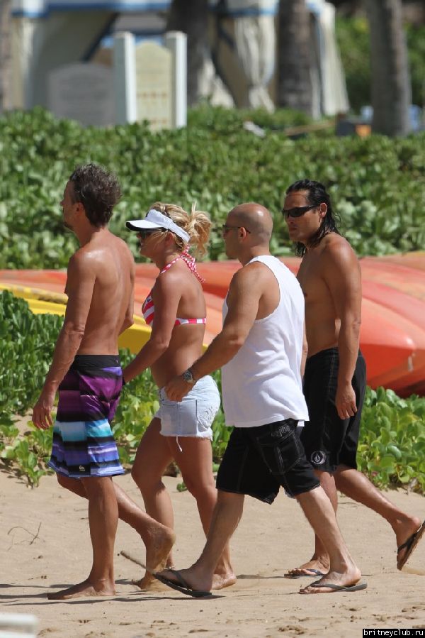 Бритни и Джейсон на курорте Мауи, Гавайи12.jpg(Бритни Спирс, Britney Spears)