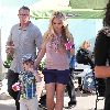 Бритни с сыном гуляет в Голливуде