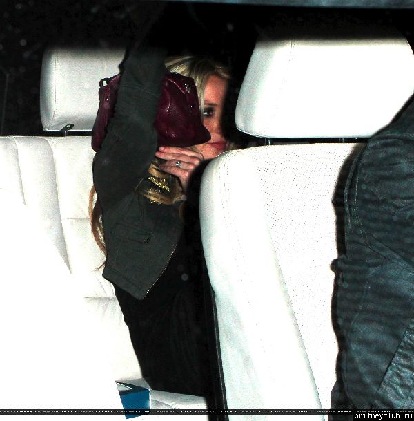 Бритни направляется в отель Sunset Marquis в Голливуде09.jpg(Бритни Спирс, Britney Spears)