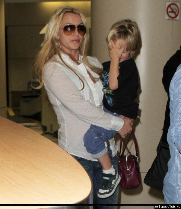 Бритни вернулась в Лос-Анджелес34.jpg(Бритни Спирс, Britney Spears)
