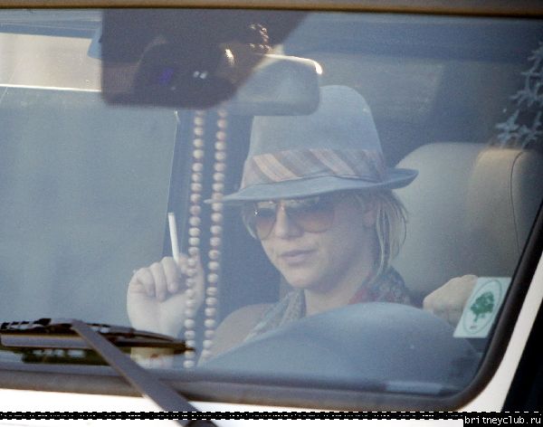 Бритни и Джейсон посещают агентство William Morris Endeavor11.jpg(Бритни Спирс, Britney Spears)