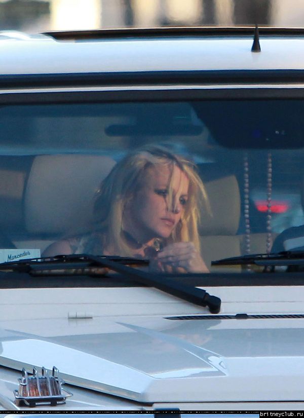 Бритни и Джейсон посещают агентство William Morris Endeavor26.jpg(Бритни Спирс, Britney Spears)