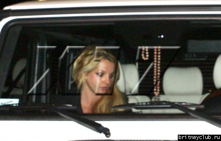 Бритни и Джейсон покидают ресторан Scarpetta07.jpg(Бритни Спирс, Britney Spears)