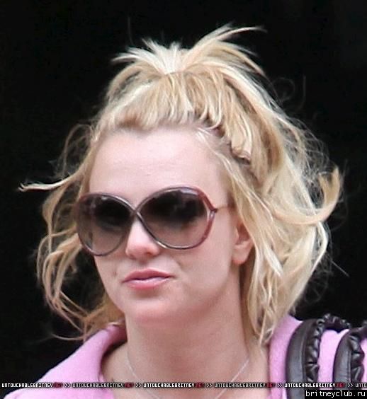 Бритни посещает студию танца в Голливуде41.jpg(Бритни Спирс, Britney Spears)