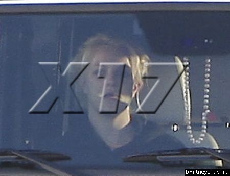 Бритни покидает студию Conway в Голливуде34.jpg(Бритни Спирс, Britney Spears)