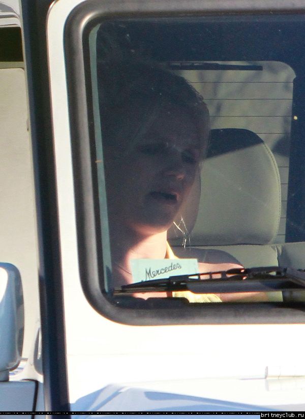 Бритни покидает студию звукозаписи в Голливуде14.jpg(Бритни Спирс, Britney Spears)