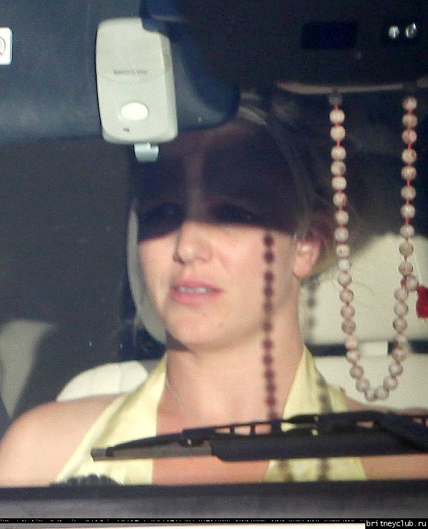 Бритни покидает студию звукозаписи в Голливуде30.jpg(Бритни Спирс, Britney Spears)