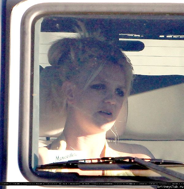 Бритни покидает студию звукозаписи в Голливуде32.jpg(Бритни Спирс, Britney Spears)
