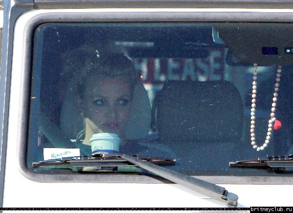Бритни и Джейден в Калабасасе49.jpg(Бритни Спирс, Britney Spears)