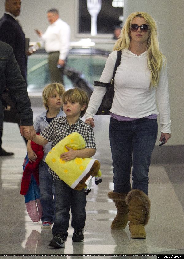 Бритни в аэропорту Нового Орлеана159.jpg(Бритни Спирс, Britney Spears)