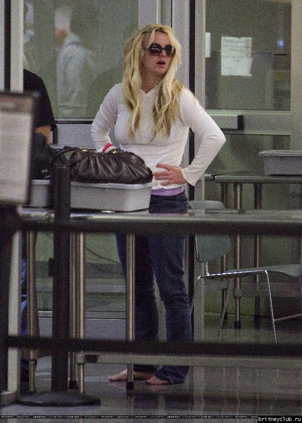 Бритни в аэропорту Нового Орлеана75.jpg(Бритни Спирс, Britney Spears)