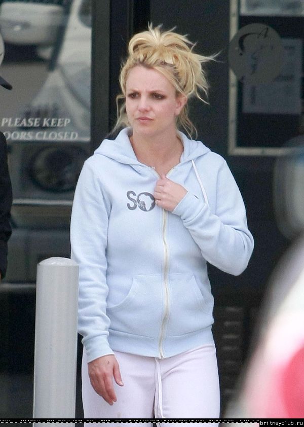 Бритни посещает студию в Бурбанке26.jpg(Бритни Спирс, Britney Spears)