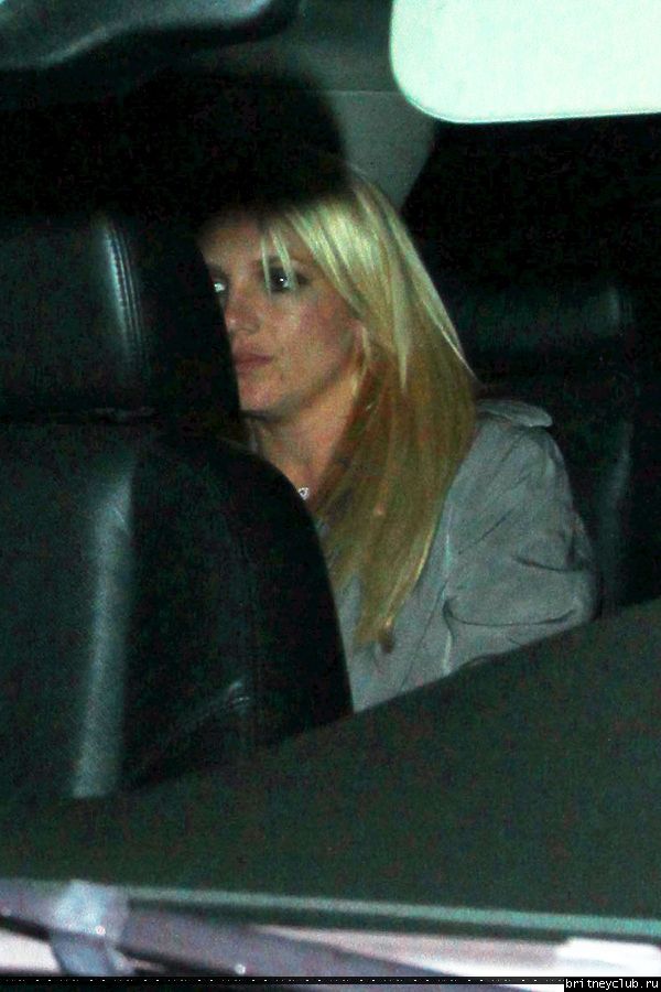 Бритни покидает клубы Troubadour и Factory19.jpg(Бритни Спирс, Britney Spears)