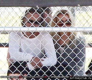 Бритни и Джейсон в Сан Фернандо27.jpg(Бритни Спирс, Britney Spears)