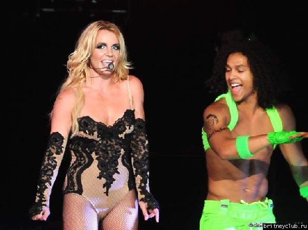 The Femme Fatale Tour в Милуоки24.jpg(Бритни Спирс, Britney Spears)