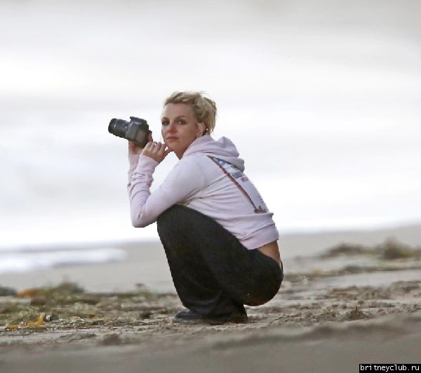 Бритни на пляже в Малибу31.jpg(Бритни Спирс, Britney Spears)