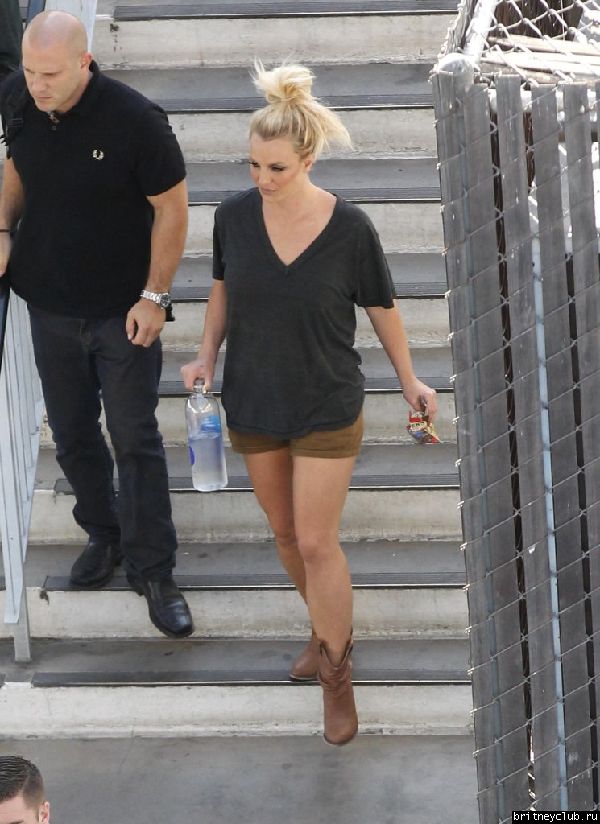 Бритни покидает фото студию в Лос-Анджелесе17.jpg(Бритни Спирс, Britney Spears)
