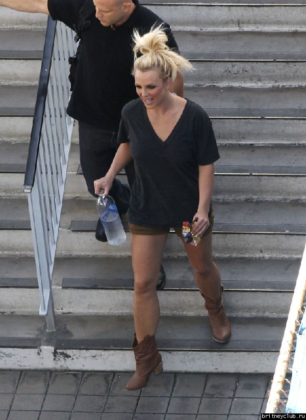 Бритни покидает фото студию в Лос-Анджелесе18.jpg(Бритни Спирс, Britney Spears)