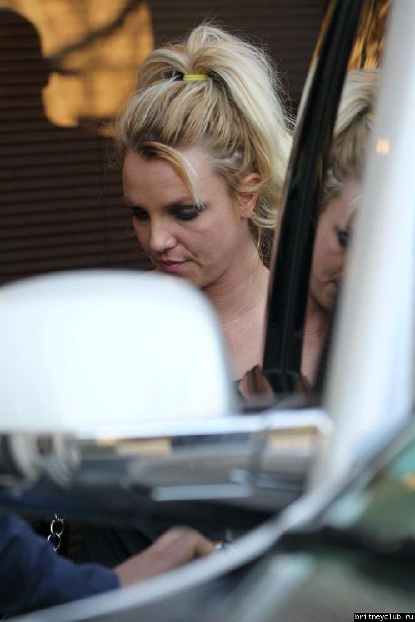 Бритни с детьми покидает танцевальную студию ROCKIT15.jpg(Бритни Спирс, Britney Spears)