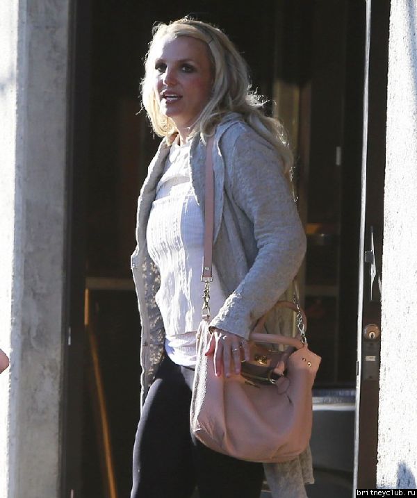 Бритни забирает детей из гимнастического зала!30.jpg(Бритни Спирс, Britney Spears)